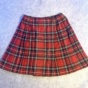 Vintage Ice Fire Kilt, Canadian Made, Women’s Size 5, Red Green Plaid, Kilt Pin